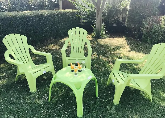 Nymphea Water Lily Къща за гости